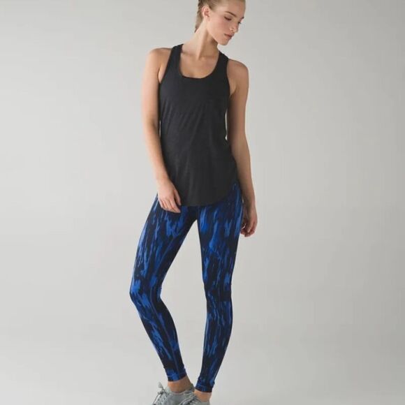 Lululemon Wunder Under Leggings Painted Animal Sprinkler Black Size 6 - Picture 1 of 10